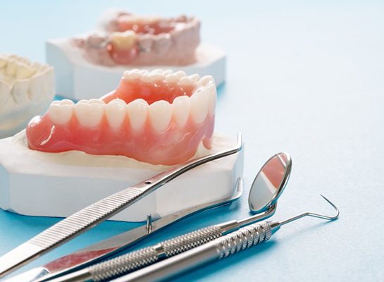 examples of dentures on wax models